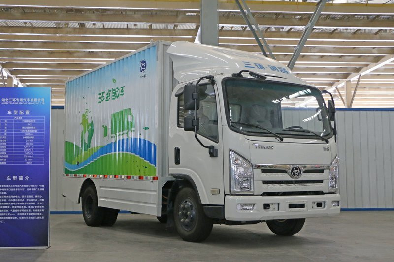三環(huán)十通 創(chuàng)客 18T 7.6米單排 238.06kWh 純電動廂式運輸車(STQ5181XXYNBEV2)