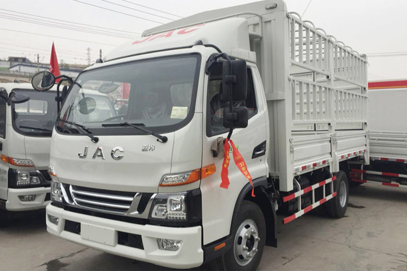 江淮 駿鈴V5 116馬力 4.18米 國五單排倉柵式輕卡載貨車(HFC5043CCYP92K1C2V-S)