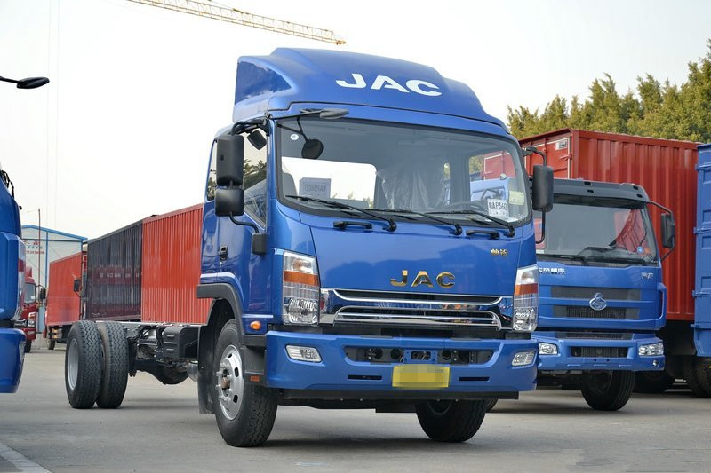 江淮帥鈴 威司達(dá)W500 160馬力 4X2 6.8米 國(guó)五排半廂式載貨車底盤(pán)(HFC5142XXYP70K1E1V)