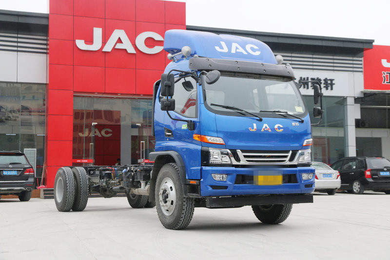 江淮 駿鈴V9 168馬力 6.8米 國(guó)五排半載貨車底盤