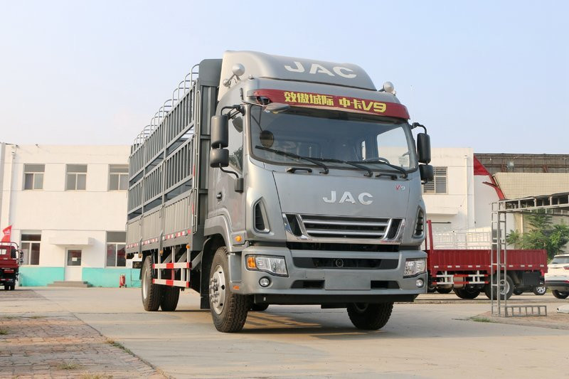 江淮 駿鈴V9L 170馬力 6.8米 國(guó)五排半倉柵式載貨車(HFC5181CCYP3K1A53S6V)