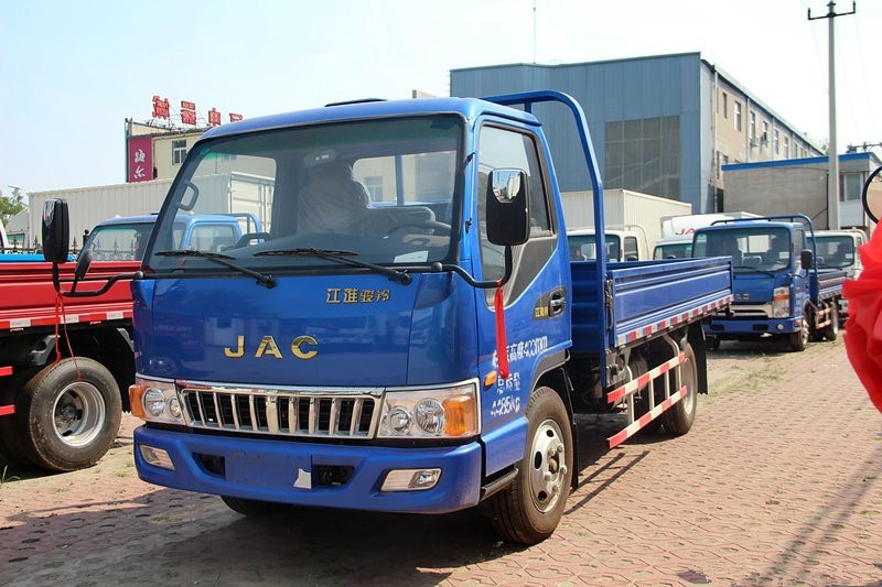 江淮 駿鈴E5 143馬力 4.18米 國五單排欄板輕卡載貨車(HFC1045P92K1C2V)