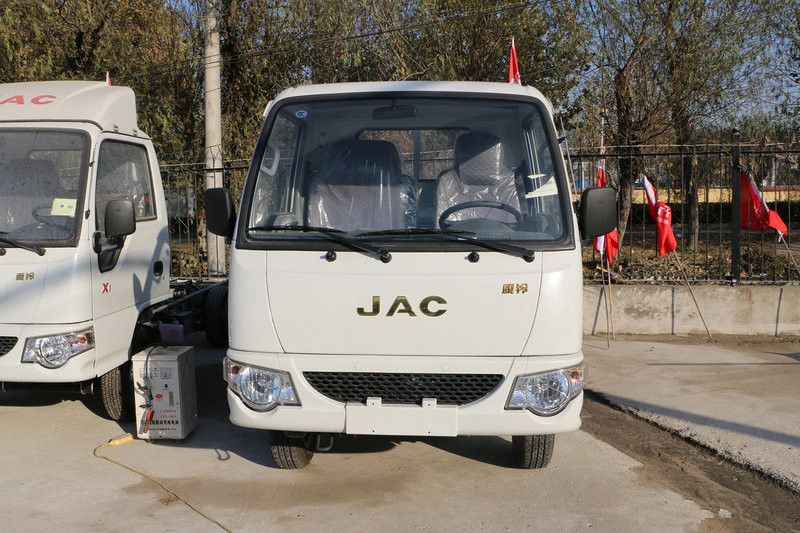 江淮 康鈴X1 1.3L 87馬力 汽油 3.1米 國五單排倉柵式微卡載貨車(后雙胎)(HFC5030CCYPW4E2B3V)