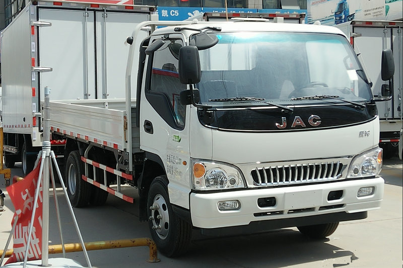 江淮 康鈴33寬體 156馬力 4.18米 國(guó)五單排欄板輕卡載貨車(HFC1043P91K2C2V)