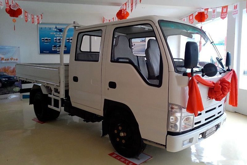 慶鈴 五十鈴100P 98馬力 2.56米 國(guó)五雙排欄板輕卡載貨車(QL1040A6FW)