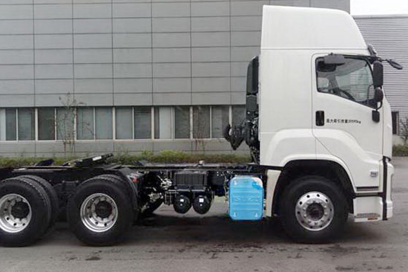 慶鈴 五十鈴VC61重卡 460馬力 6X4 國五牽引車(QL4250W2NCZ)