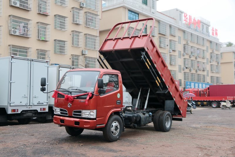 東風(fēng) 福瑞卡F7 95馬力 4X2 4.2米 國(guó)五 自卸車(Φ90雙頂)(云內(nèi))(EQ3080S3GDF)