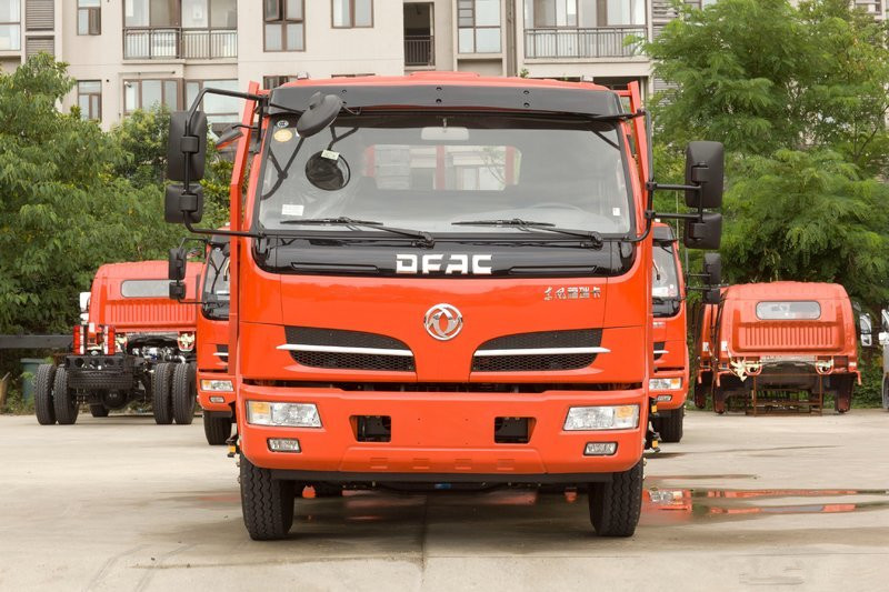 東風(fēng) 福瑞卡F15 千鈞王升級版 170馬力 4X2 4.1米 國五 自卸車(EQ3041S8GDF)