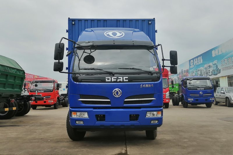 東風(fēng) 福瑞卡F15 129馬力 3.8米 國五 排半倉柵式輕卡載貨車(EQ5080CCYL8GDFAC)