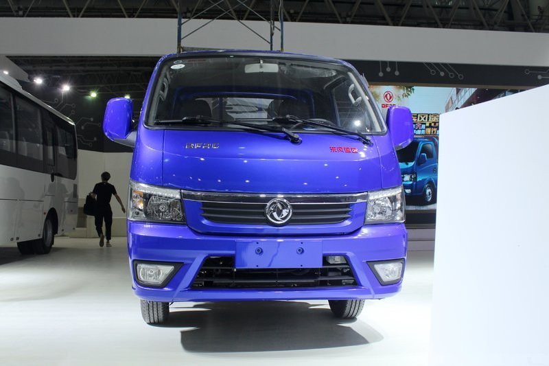 東風(fēng)途逸 T5 1.5L 110馬力 3.4米 國(guó)五 單排廂式小卡(EQ5030XXY15QDAC)