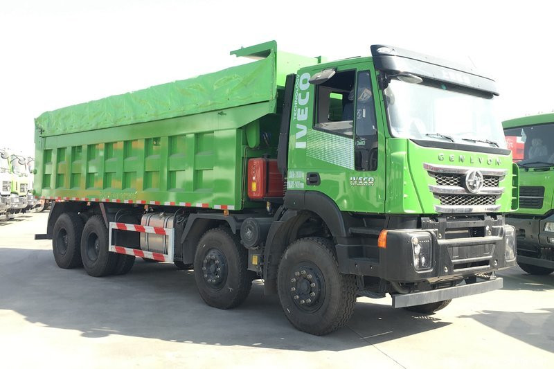 上汽紅巖 杰獅C500重卡 輕量化版 390馬力 8X4 7.2米 國五 自卸車(CQ3316HTVG336S)