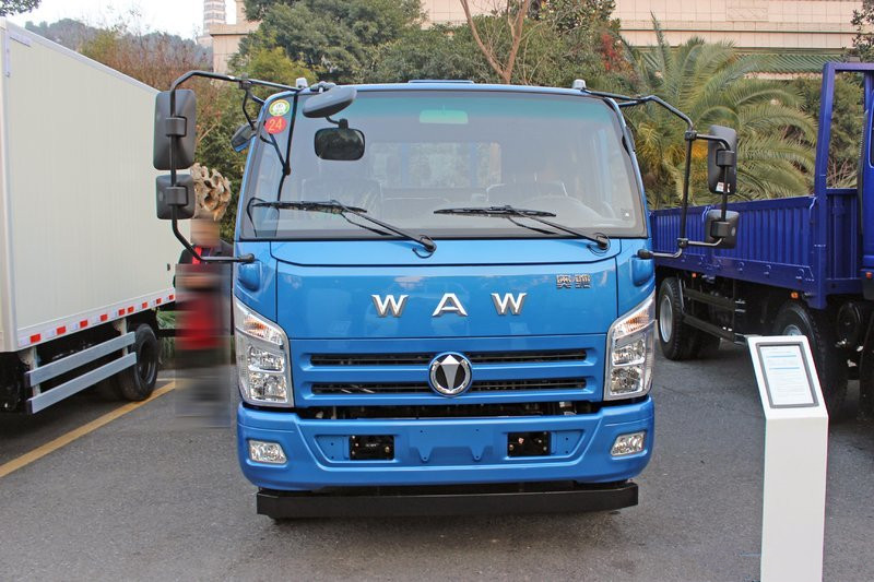 飛碟奧馳 V3系列 156馬力 3.9米 國五 排半廂式輕卡載貨車(FD5043XXYW63K5-1)