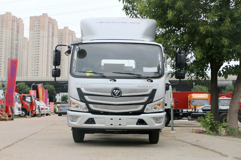 福田 歐馬可S3系 156馬力 4.8米 國(guó)五 排半廂式輕卡載貨車(chē)(采埃孚6擋)(BJ5108XXY-FB)