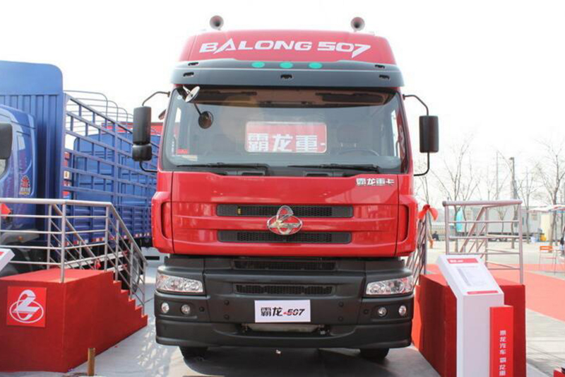東風(fēng)柳汽 霸龍507重卡 375馬力 6×4 牽引車 LZ4251M3