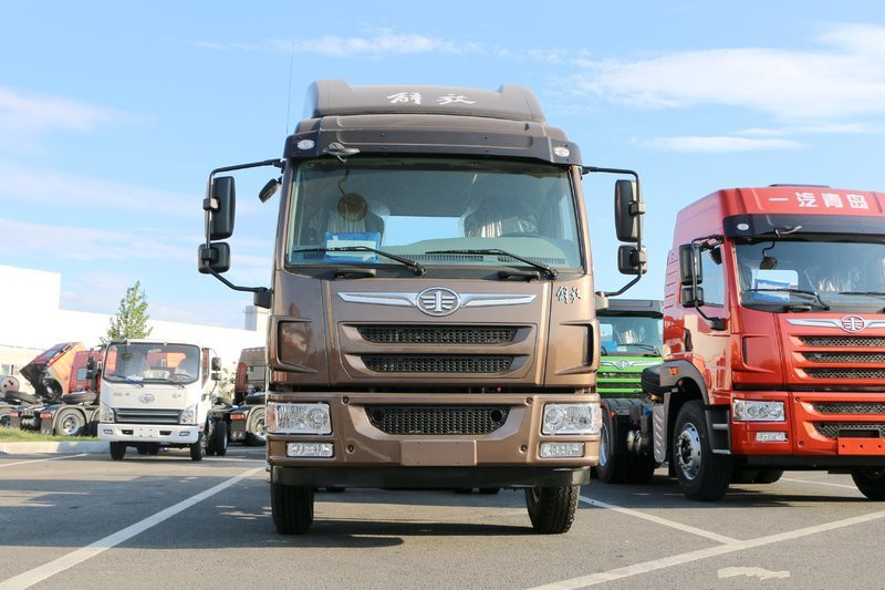 解放 麟VH 190馬力 6.2米 國五 排半倉柵式載貨車(CA5160CCYPK62L5E5A85)