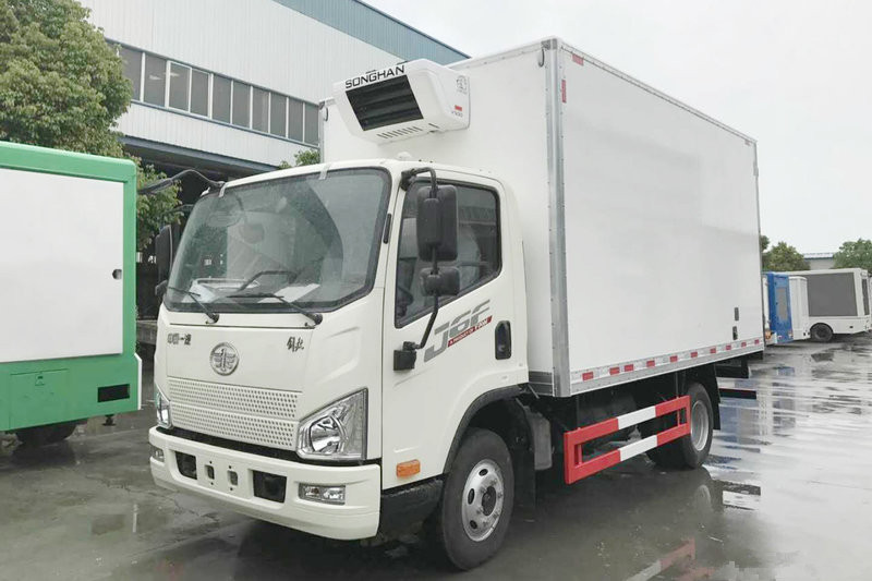 一汽解放 J6F 150馬力 4X2 5.13米 國五 冷藏車(CA5086XLCP40K2L3E5A84) 