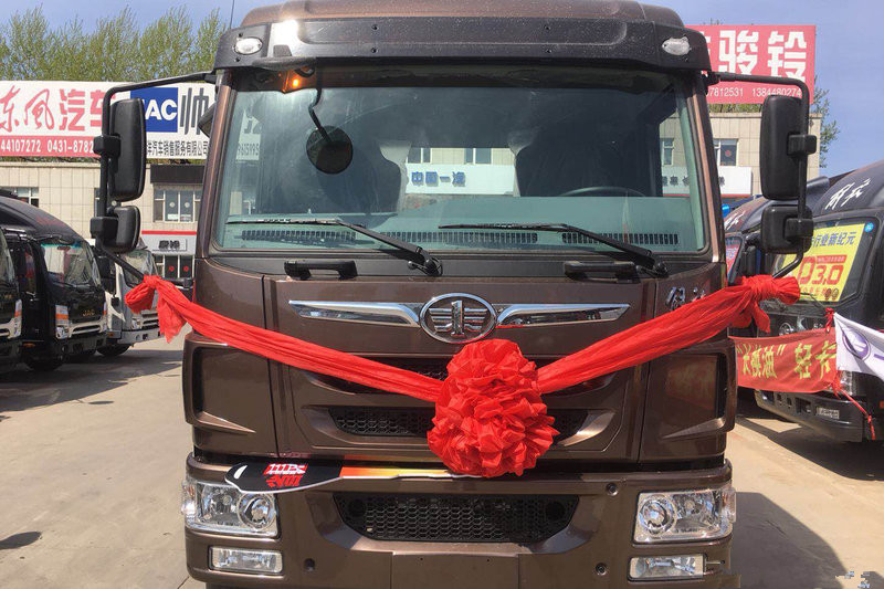 解放 麟VH 160馬力 4X2 5.4米 國五 排半倉柵式載貨車(濰柴)(CA5165CCYP40K2L3E5A85)