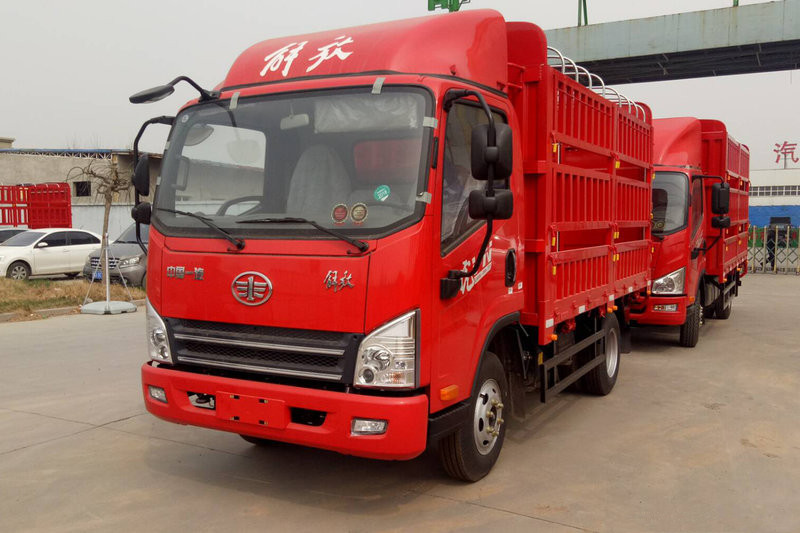 解放 虎VN 110馬力 3.65米 國五 單排倉柵式輕卡(CA5047CCYP40K50LE5A84-1)