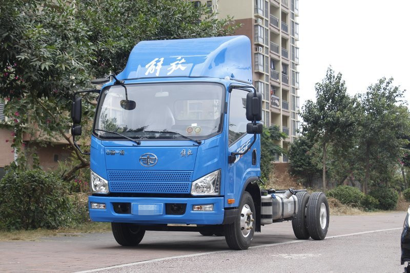 一汽解放 J6F 165馬力 4.16米 國(guó)五 單排廂式輕卡(CA5120XXYP40K62L2E5A84)