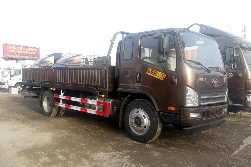 解放 虎VH 160馬力 3.82米 國(guó)五 排半欄板輕卡(CA1040P40K59L2E5A84)