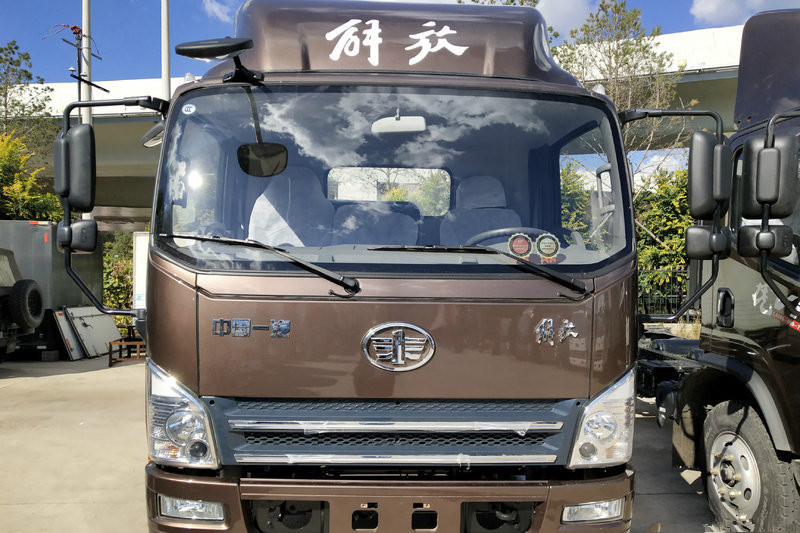 解放 虎VH 大王版 160馬力 4.21米 國(guó)五 單排廂式輕卡(CA5123XXYP40K2L1E5A84)