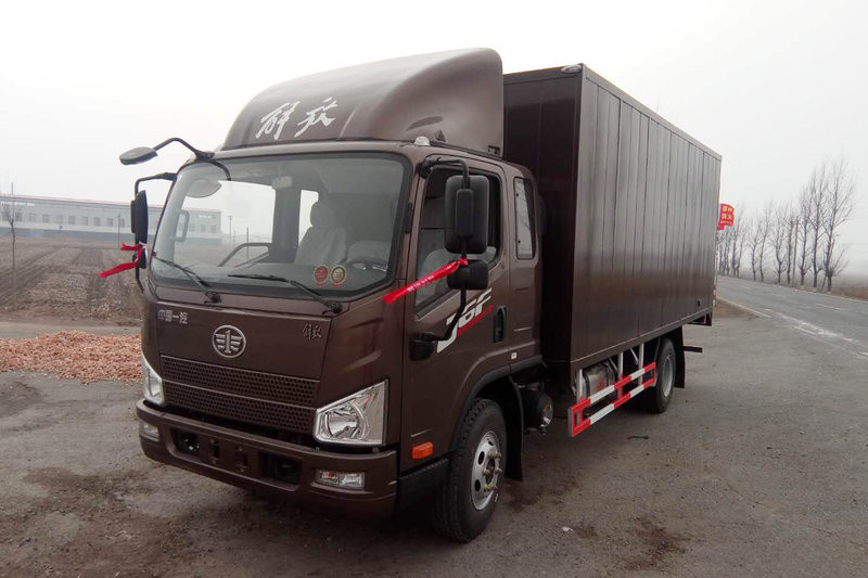 一汽解放 J6F 165馬力 5.4米 國五 排半廂式輕卡(CA5105XXYP40K2L4E5A84)
