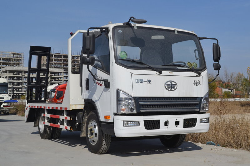 解放 虎VH 120馬力 4X2 4.21米 國五 平板運(yùn)輸車(CA5045TPBP40K17L1E5A84)