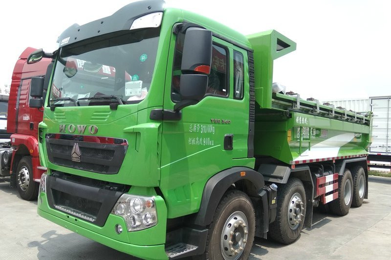 中國重汽 HOWO T5G重卡 340馬力 8X4 5.6米 國五 自卸車(ZZ3317N286GE1)