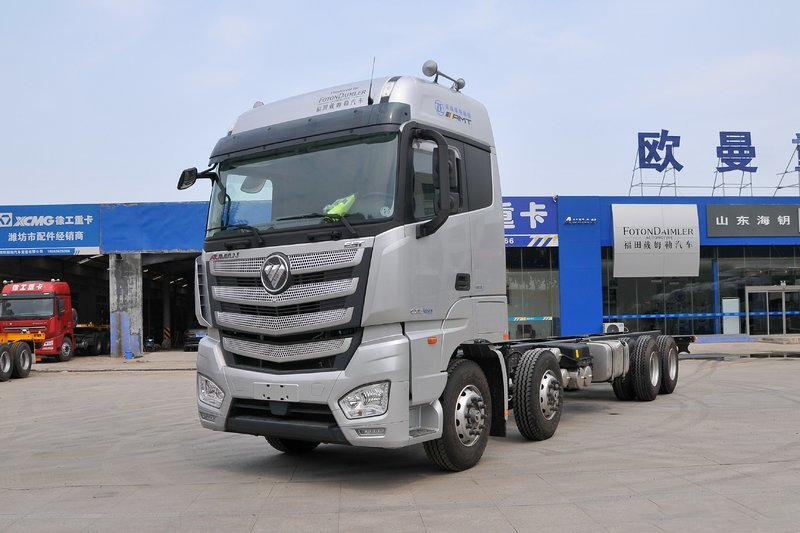 福田 歐曼EST 460馬力 8X4 9.53米 國五 AMT自動(dòng)擋欄板載貨車(BJ1319VNPKJ-AE)