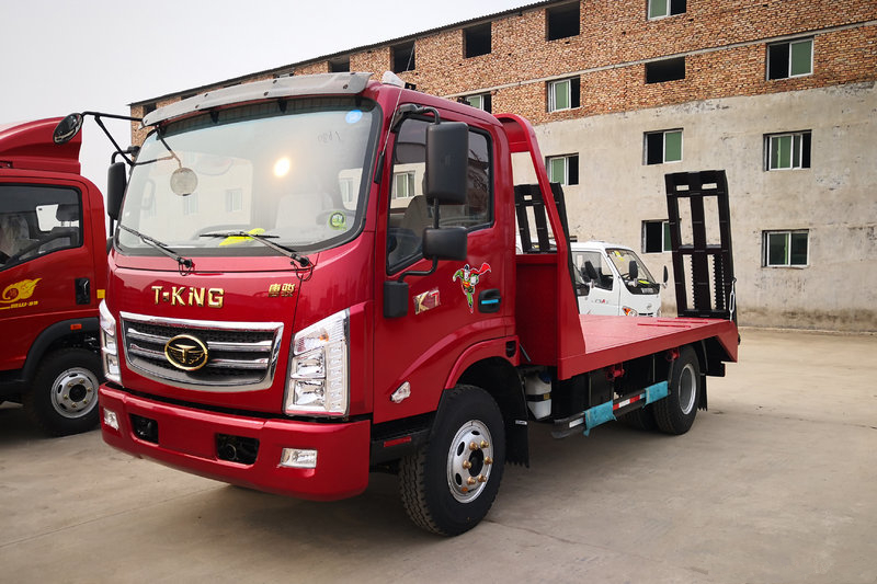 唐駿汽車 K7系列 143馬力 4X2 國五 平板運(yùn)輸車(ZB5044TPBUDD6V)