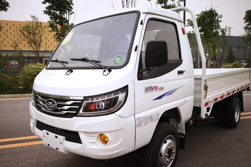 唐駿汽車 賽菱F3 1.5L 112馬力 汽油 3.08米 國(guó)六 單排欄板微卡(130后橋)(ZB1030ADC3L)