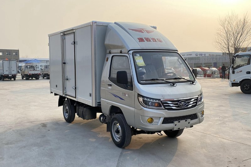 唐駿汽車 賽菱F3-1 1.5L 112馬力 汽油 3.08米 國(guó)六 單排廂式微卡(ZB5023XXYADC3L)