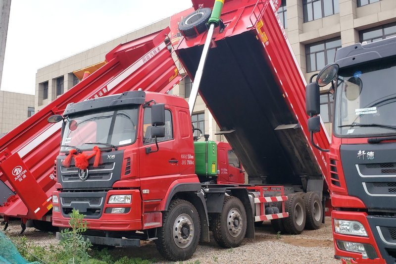 陜汽商用車 軒德X6 復(fù)合版 350馬力 8X4 6.8米 國五 自卸車(SX3310GP5326)