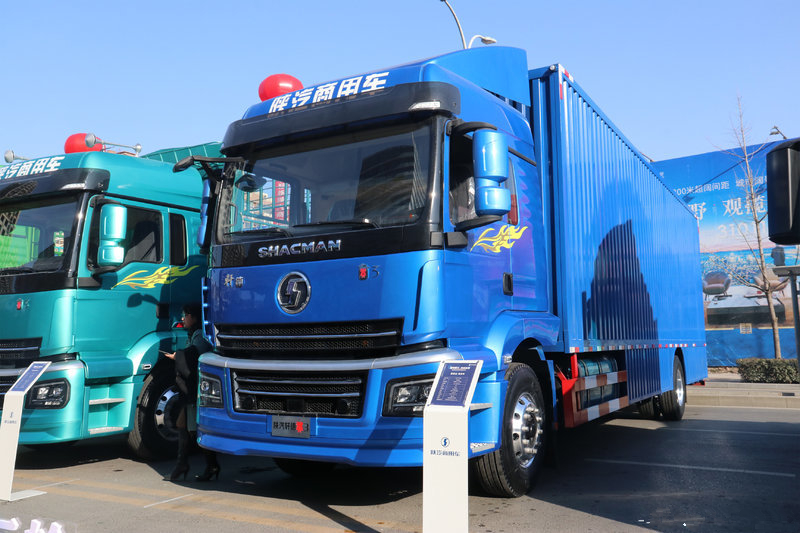 陜汽商用車 軒德翼3重卡 輕量化版 270馬力 4X2 9.5米 國(guó)五 廂式載貨車(SX5180XXYMP5)