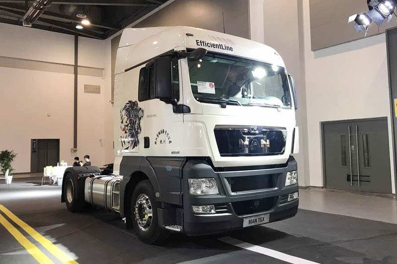 曼(MAN) TGX系列重卡 480馬力 4X2 國五 自動(dòng)擋牽引車(TGX18.480 4X2 BLS)