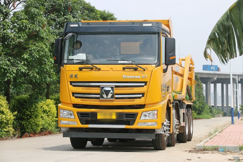 徐工 漢風(fēng)/漢風(fēng)G7 375馬力 8X4 5.6米 國五 自卸車(NXG5310ZLJW5A)