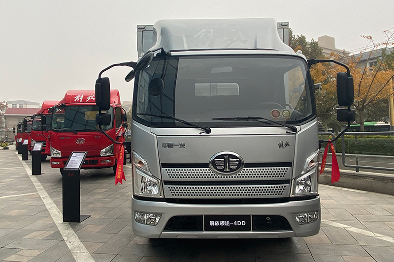 一汽解放輕卡 領(lǐng)途-4DD 160馬力 4×2 國五 廂式載貨車