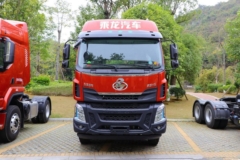 東風(fēng)柳汽 乘龍H5重卡 430馬力 6X4 國五 牽引車(485后橋)(LZ4250H5DB)