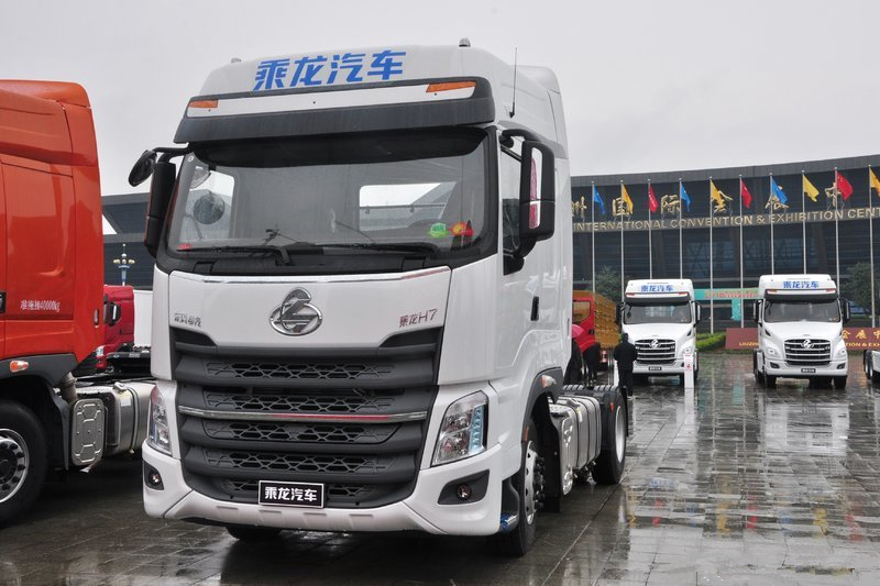 東風(fēng)柳汽 乘龍H7重卡 460馬力 4X2 國(guó)五 牽引車(chē)(LZ4181H7AB)