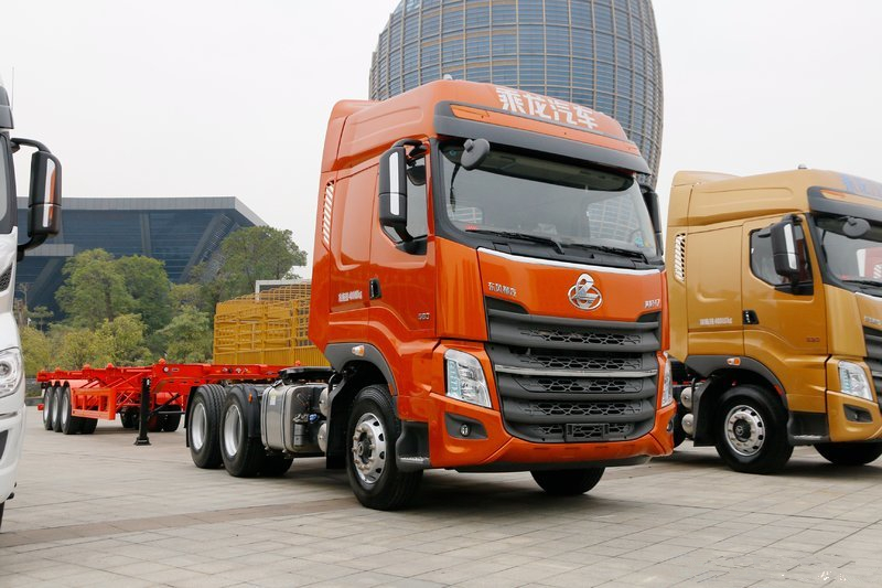 東風(fēng)柳汽 乘龍H7重卡 580馬力 6X4 國五 牽引車(LZ4253H7DB)