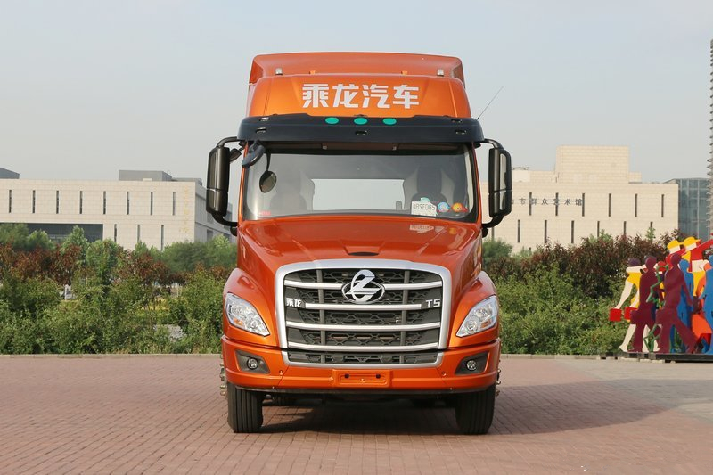 東風(fēng)柳汽 乘龍T5重卡 375馬力 6X4 國五 長頭牽引車(LZ4250T5DB)