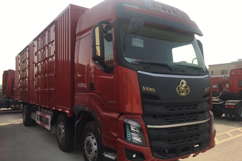 東風(fēng)柳汽 乘龍H7重卡 2019款 315馬力 6X2 9.6米 國五 廂式載貨車(LZ5250XXYH7CB)