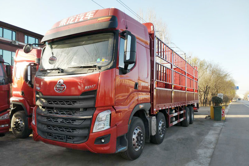 東風柳汽 乘龍H7重卡 460馬力 8X4 9.47米 國五 倉柵式載貨車(LZ5311CCYH7FC1)