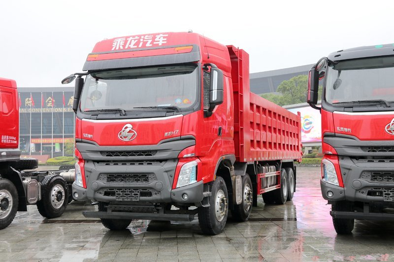 東風(fēng)柳汽 乘龍H7 復(fù)合型350馬力 8X4 7.4米 國(guó)五 自卸車(chē)(LZ3311M5FB)