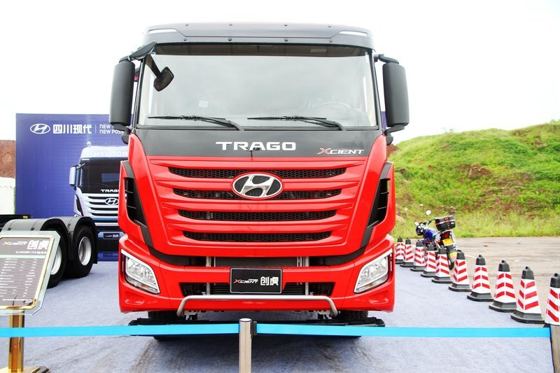 現(xiàn)代商用車 創(chuàng)虎XCIENT重卡 410馬力 6X4 5.8米 國五 自卸車(CHM3250KPQ52V)