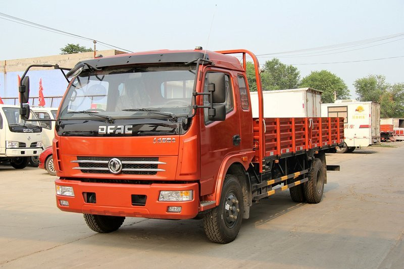 東風(fēng) 多利卡D7 156馬力 4X2 5.18米 國五 排半欄板載貨車(EQ1090L8BDD)