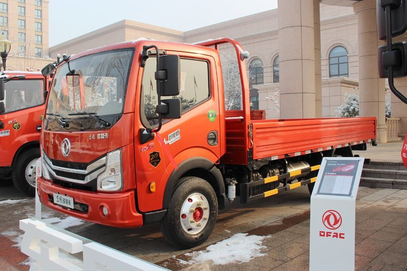 東風 多利卡D6-N 銳能版 140馬力 4.13米 國六 單排欄板輕卡(EQ1040S5CDF)