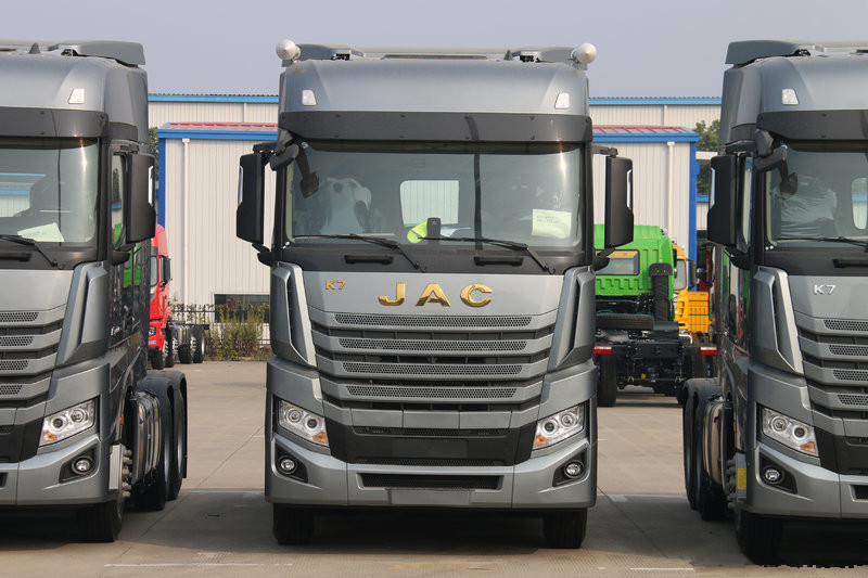 江淮 格爾發(fā)K7重卡 440馬力 4X2 國(guó)六 LNG牽引車(chē)(HFC4182P1N8A41S)