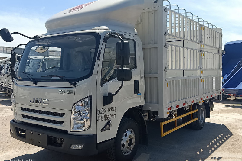 江鈴 凱運(yùn)藍(lán)鯨 152馬力 4.12米 國(guó)六 單排倉(cāng)柵式輕卡(JX5045CCYTG26)
