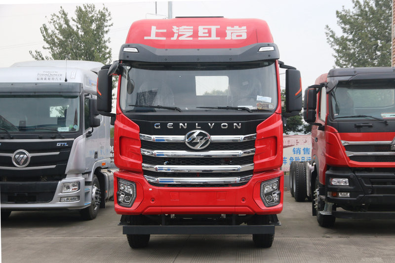 上汽紅巖 杰獅H6 標(biāo)載版 460馬力 8X4 9.47米 國六 倉柵式載貨車(CQ5317CCYSV11446)